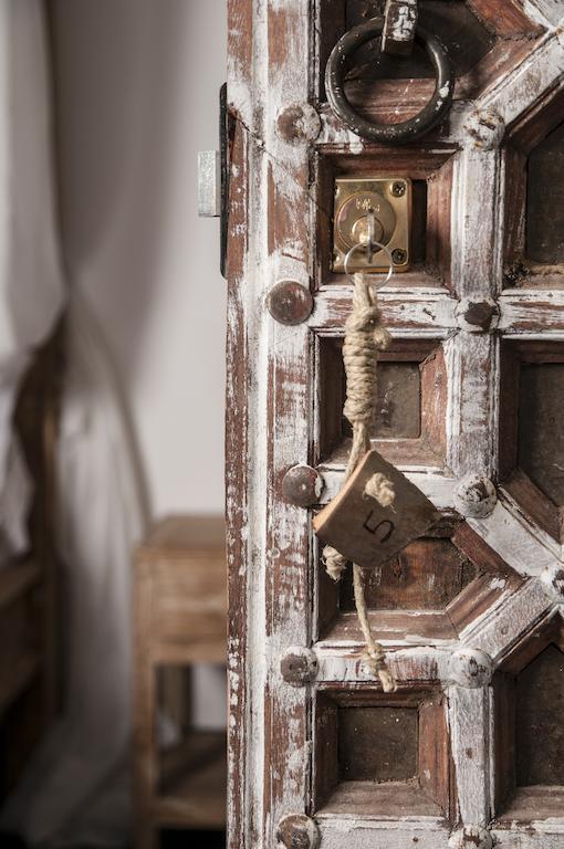 Seven Maze Charming House Bed & Breakfast Bari Phòng bức ảnh