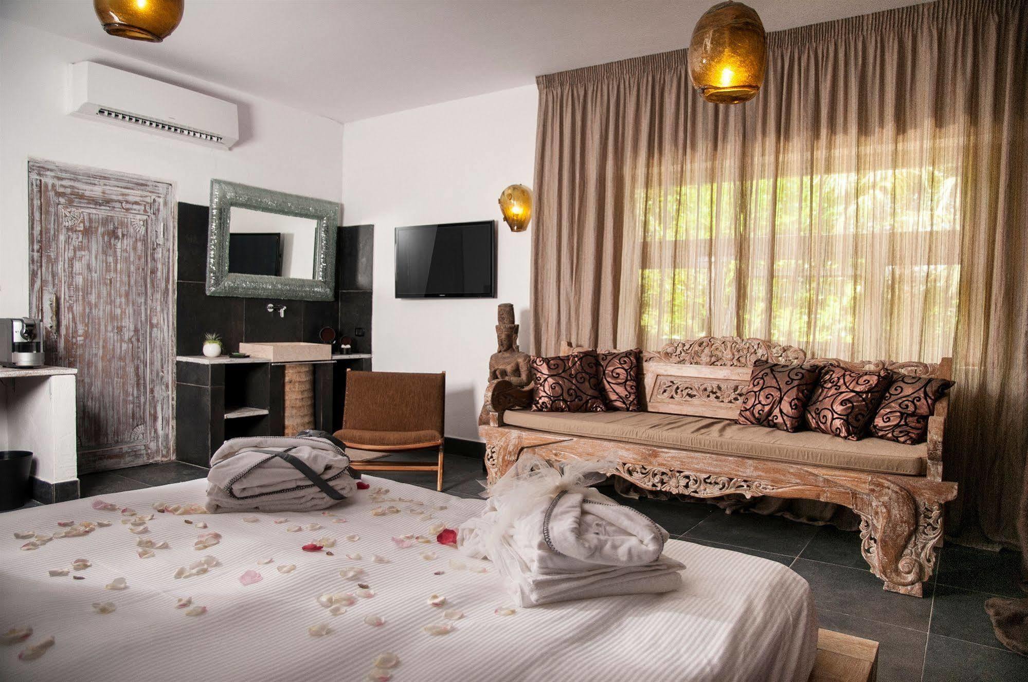 Seven Maze Charming House Bed & Breakfast Bari Ngoại thất bức ảnh